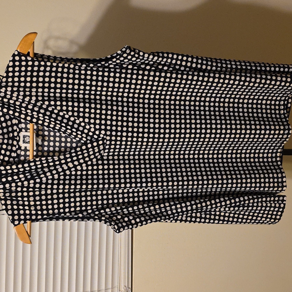 Anne Klein Black and White Polka Dot Top Womens Size 1X (Jacqueline #25)